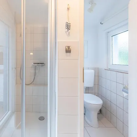 Haus Erlenglueck בית נופש *