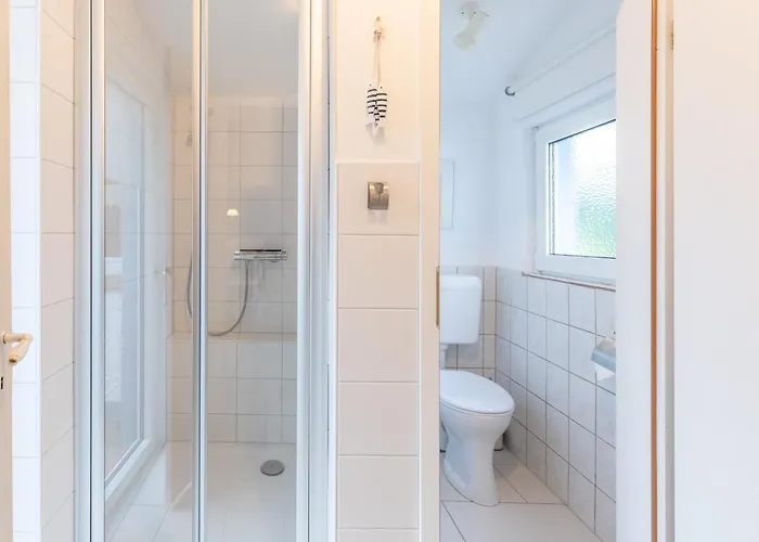 Haus Erlenglueck بيت للعطل *